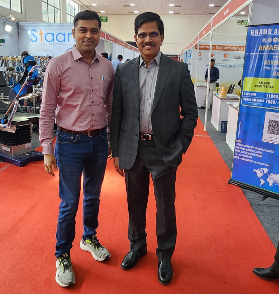 With The legend of Laparoscopic Surgery – Dr. Palanivelu Sir